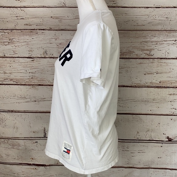Tommy Hilfiger Tufted Logo Appliqué T-Shirt S - Picture 5 of 12